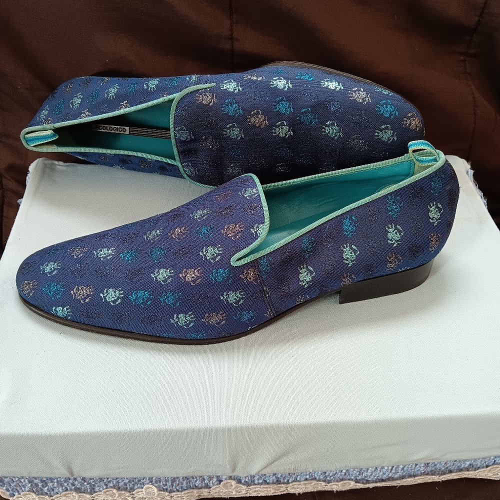 Duncan Quinn Slippers. Navy, Silk & Cotton, Smoking Skull